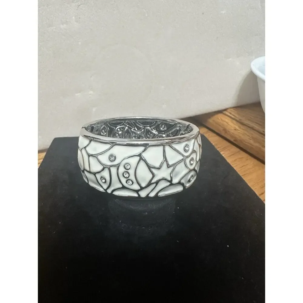 Sequin Nordstrom Silver Tone White Statement Enamel Bangle Bracelet #57